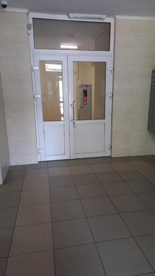 1 Поверх Ж К Паркові Озера Метро Дарниця Apartment Kiev Luaran gambar
