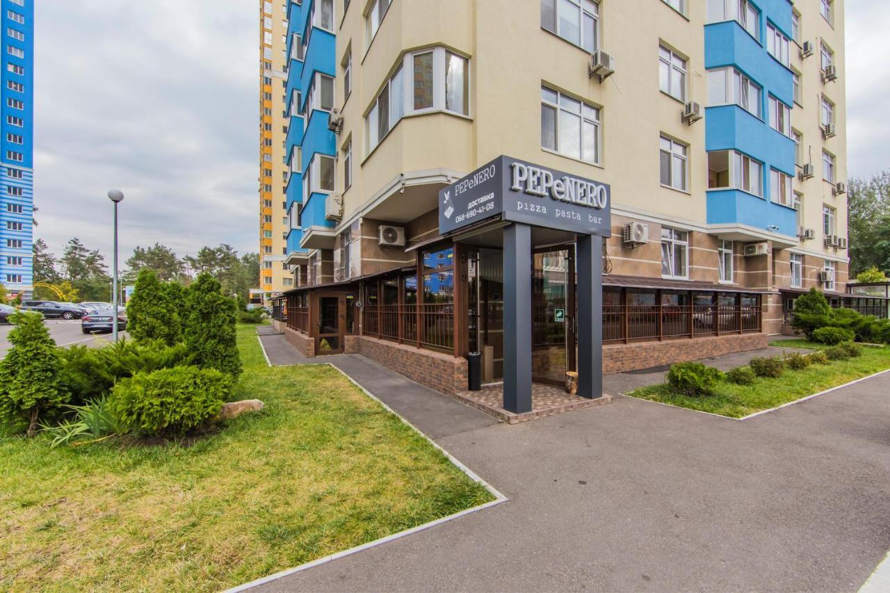 1 Поверх Ж К Паркові Озера Метро Дарниця Apartment Kiev Luaran gambar