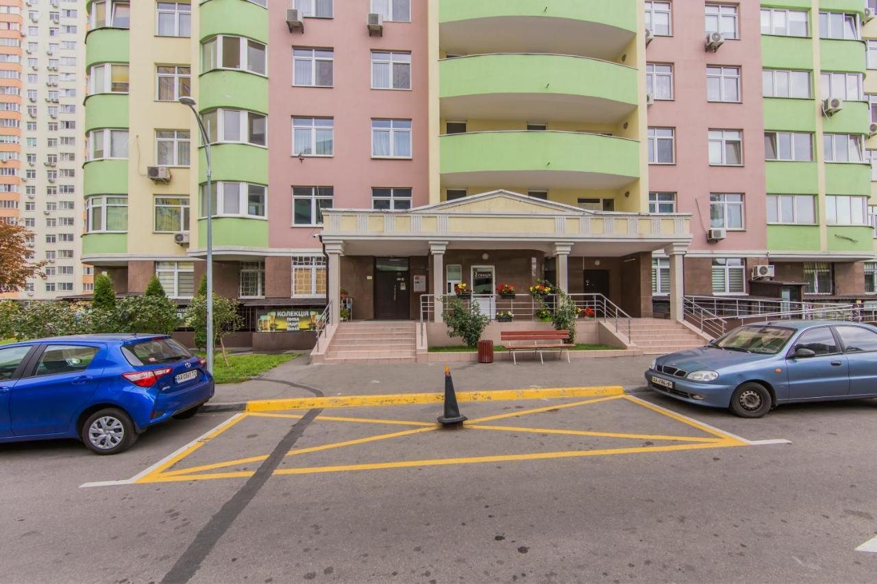 1 Поверх Ж К Паркові Озера Метро Дарниця Apartment Kiev Luaran gambar